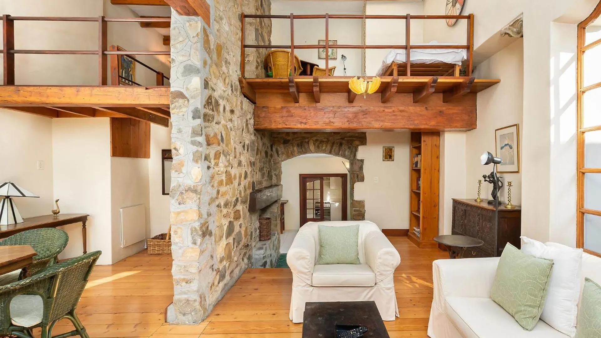 Holiday home Idyllic Villa - Rooftop Deck - Mountain Views Cape Town